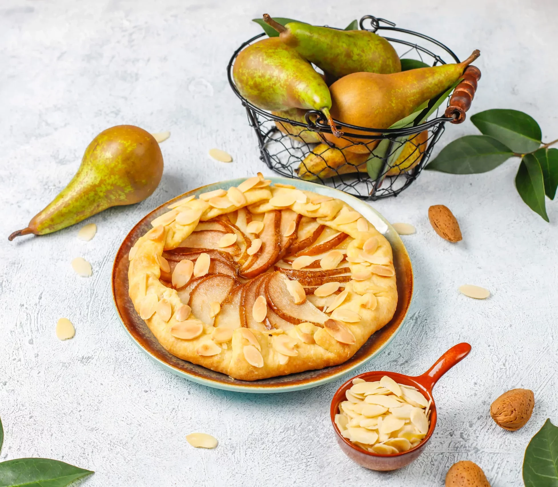 Tarte aux poires et aux amandes